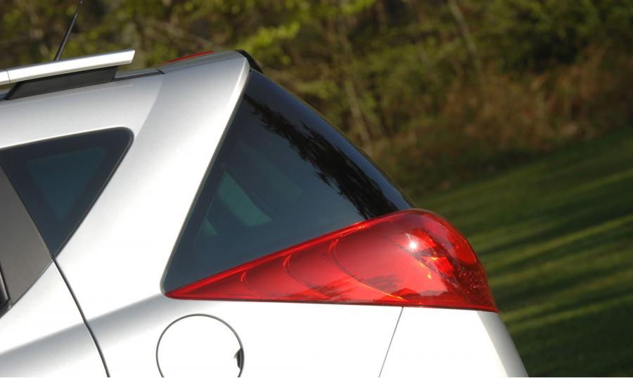  Peugeot 207 SW 2008 года  (фото 29 из 71)